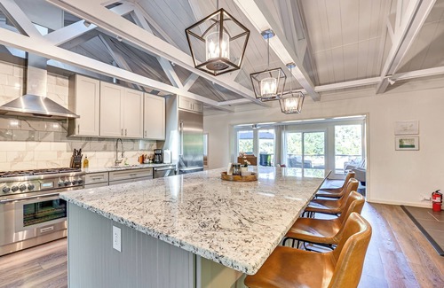Lancaster House | Herrington Lake Retreat w/ Dock, 1 Mi to Marina!