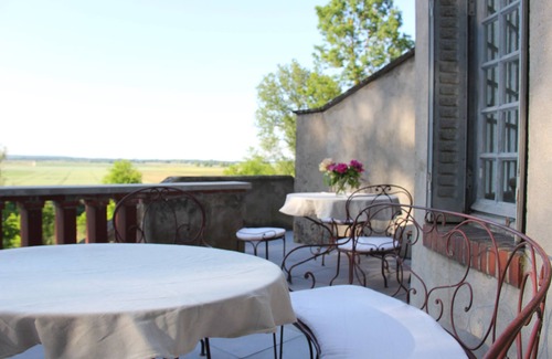 Ciel House | Herrschaftliches Anwesen Direkt am Fluss, Riesigem Park und Grosser Terrasse