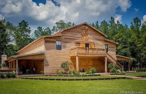 Ellisville Cabin | Hey Y’all