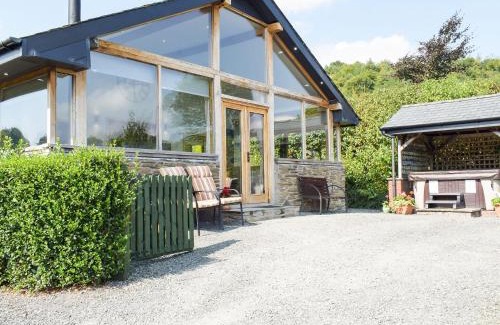 Tirabad House | Heyope Cottage