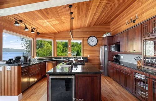 Adelma Beach House | HGTVs "Beach Hunters" | The Bultman