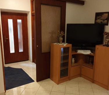 Jablanac House | Hiša BUNAR