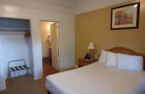 Cooperstown - Otsego Lake Hotel | Hickory Grove Motor Inn