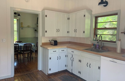 Brooklin House | Hidden Cottage