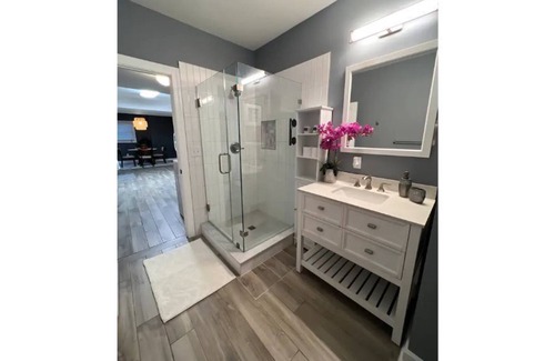 Northwest Raleigh Apartment | Hidden Gem conveniently located to everything.