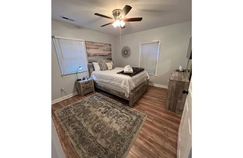 Northwest Raleigh Apartment | Hidden Gem conveniently located to everything.
