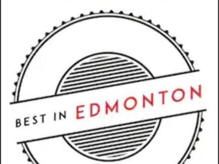 Edmonton House | Hidden Gem Home-HotTub-Firetable-King Bed-BBQ -Deck