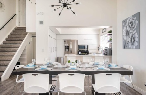 Spring Valley House | Hidden Gem in the Desert -Gym/Pool/Spa/Games-4BR