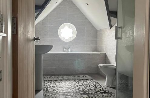 Rhyl Apartment | Hidden Hideaway by the Beach
