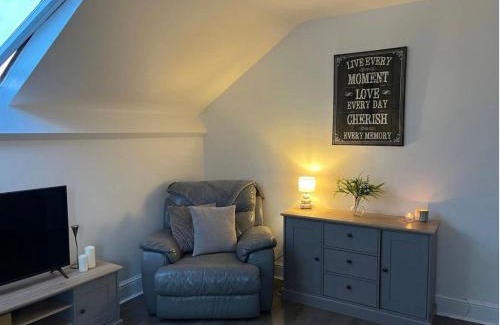Rhyl Apartment | Hidden Hideaway by the Beach