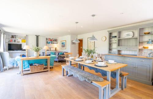 Brancaster House | Hidden House