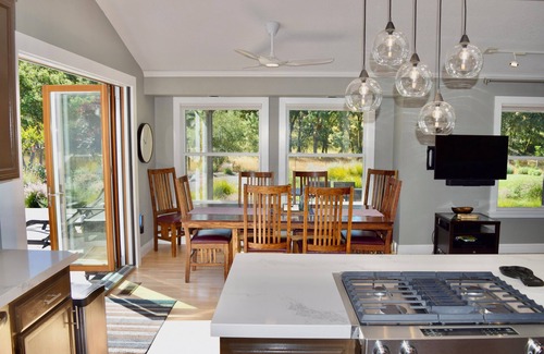 Healdsburg House | Hidden Pocket: Private Sonoma Wine Country Retreat