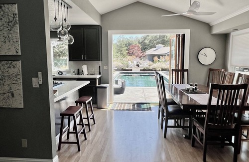 Healdsburg House | Hidden Pocket: Private Sonoma Wine Country Retreat