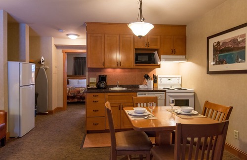 Banff Apartment | Hidden Ridge Resort