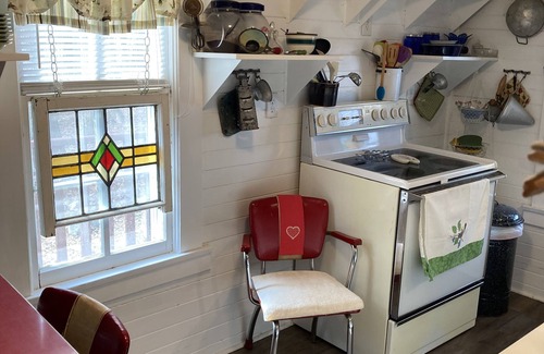 Franklin County House | HIDDEN TREASURE. 30 miles East of Raleigh. Great for Travel Nurses!