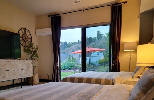 La Habra Heights House | hidden valley luxury master suite