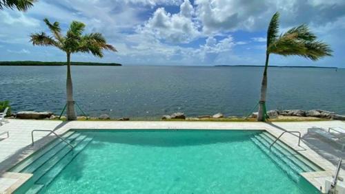 Rock Harbor House | Hideaway #23