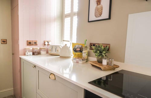 Penrith House | HIDEAWAY COTTAGE, character holiday cottage in Penrith