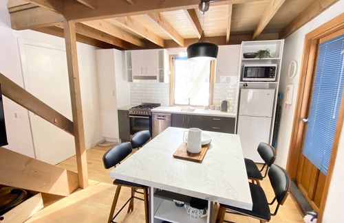 Dinner Plain Ski Chalet | High Bernation Haus - Dinner Plain