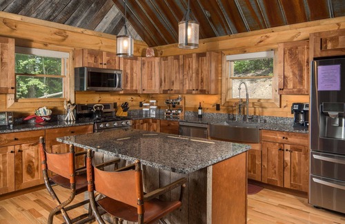 Banner Elk Cabin | High Country Log Cabin Charm in Banner Elk