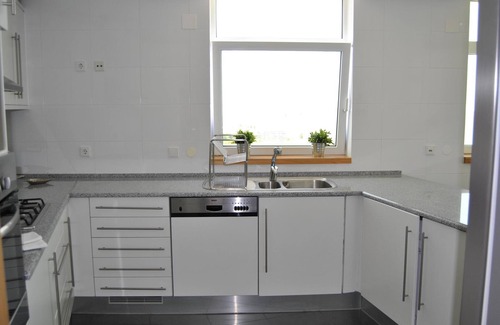 Parque das Nacoes Apartment | High Floor Apartment in Tower with Panoramic Balcony Over Rio EXPO09