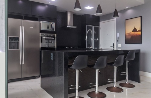 Ipanema Apartment | High level apartment, overlooking the Ipanema Sea and virgin Atlantic Forest