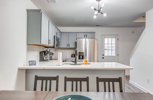 University District House | High Point Nest Both Units