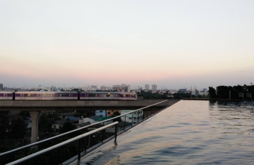 Talat Khwan Condo | High Rise Nice View in Nonthaburi