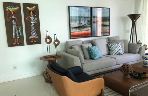 Guarajuba House | High standard summer house, 100 meters from the beach, luxury condominium.