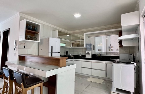 Porto Seguro House | High standard house for your comfort and leisure 1300 meters from the beach.