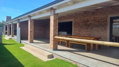 L'Agulhas Apartment | High Tide 12 sleeper