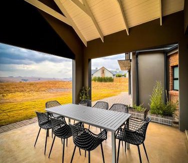 Dullstroom House | Highland Gate Range View