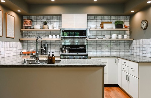 Evergreen Bed & Breakfast | Highland Haven Creekside Inn