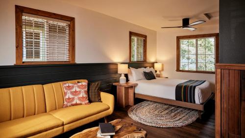 Guerneville Hotel | Highlands Resort - Adults Only