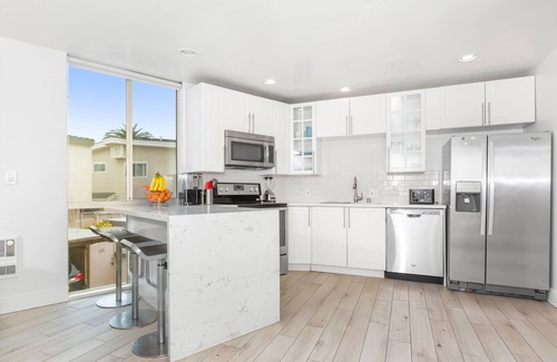 South Mission Beach Condo | Highly rated Best Beach!⛱️ 3Bd 2Ba AC Luxury KING Beds!