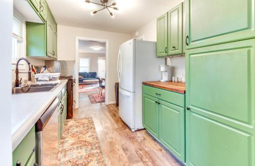 Robinson House | Hike, Boat and Fish Dog-Friendly Robinson Home