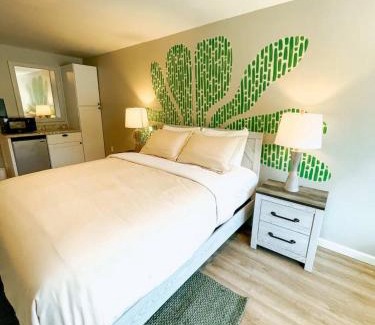 Townsend Hotel | Hiker's Haven