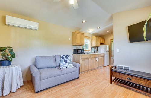 Medford House | Hiking Trail On-Site: Mtn-View Eagle Point Retreat