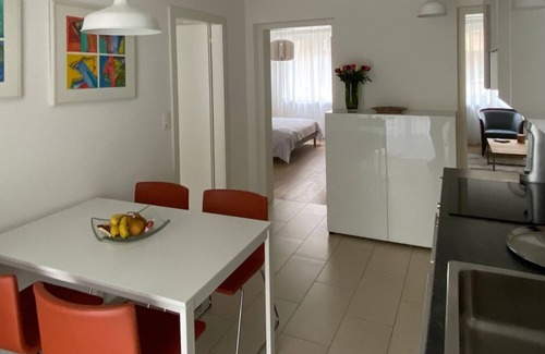 Hard Apartment | HildaOne