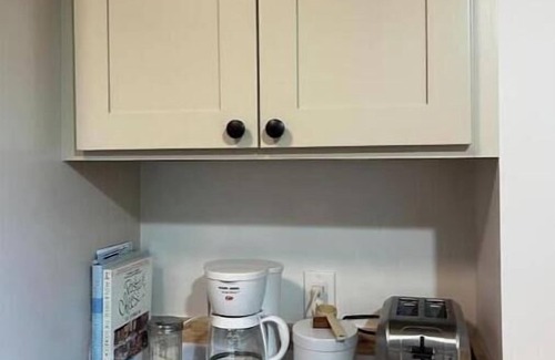 Hampton Bays Cottage | Hill Coast Cottage: Freshly Renovated