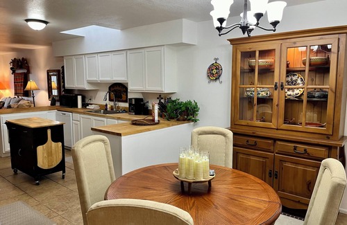 Sierra Vista House | Hill’s Southwest Sierra Retreat LLC
