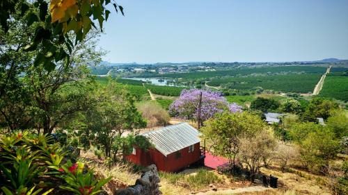 Hazyview Apartment | Hill Top Cabin - Self Catering Accommodation