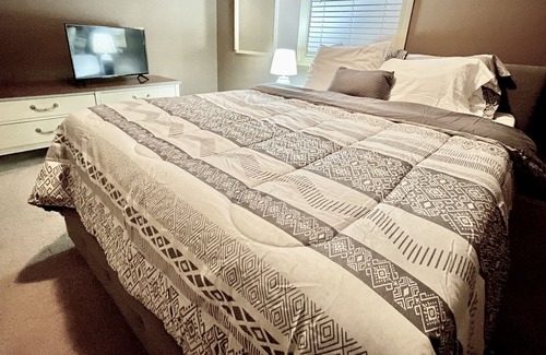 Elizabethtown Apartment | Hill Valley Hideaway 2bdr