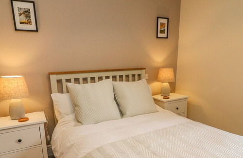 Giggleswick Cottage | HILL VIEW, pet friendly, character holiday cottage in Settle