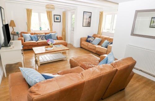 Nolton House | Hillbrook House