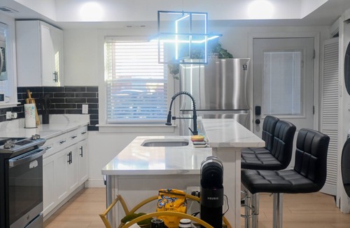 Southeast Bed & Breakfast | Hillcrest Haven 2BR Home