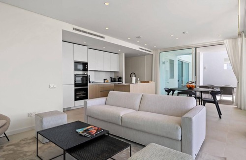 Ojen Apartment | Hillside flat with pool in Palo Alto by Costarentals - Ref M49