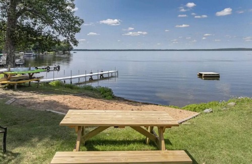 Phelps Cabin | Hillside Resort Cabin #2