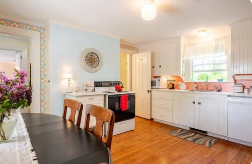 Waldoboro Apartment | Hilltop 3BR Getaway w/Chef BBQ, Fire Pit, Patios & Room to Relax