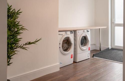 Earl Shilton Apartment | Hilltop Apartment 3 - Uk50595